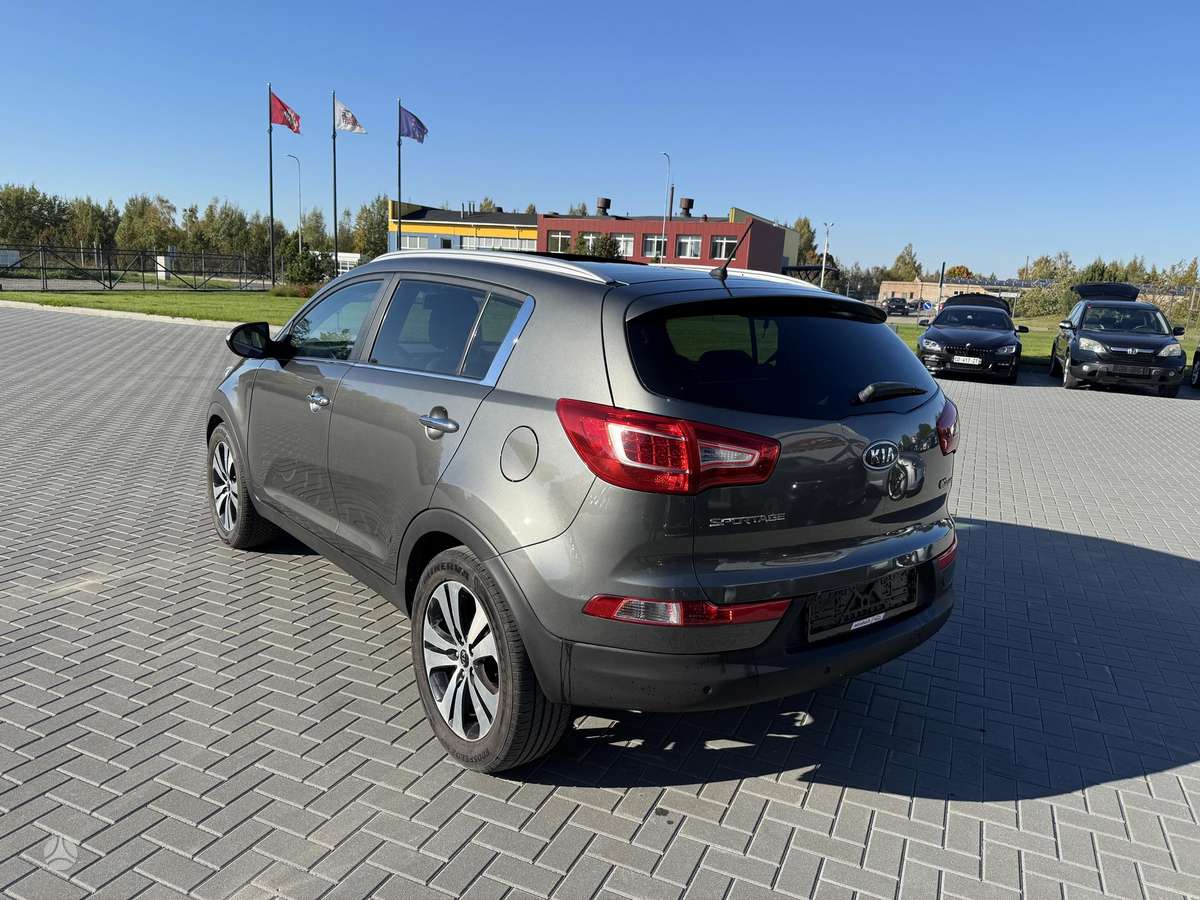 Kia Sportage 2010 — photo 5