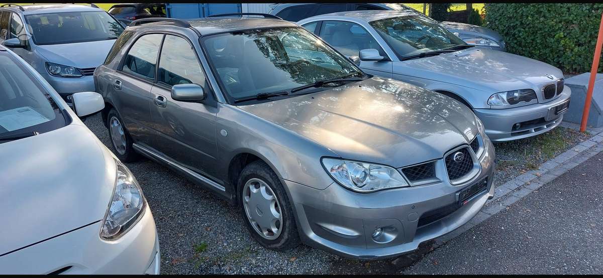 Subaru Impreza 2007 — салон