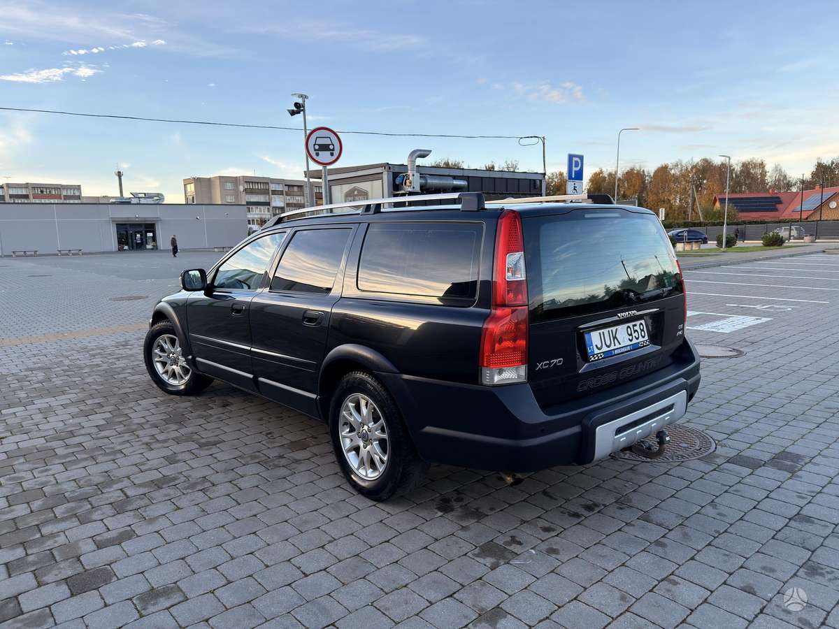 Volvo XC70 2005 — photo 6