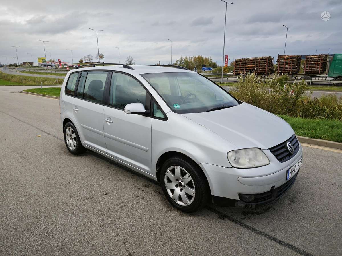 Volkswagen Touran 2004 — авто для ЗСУ з Європи