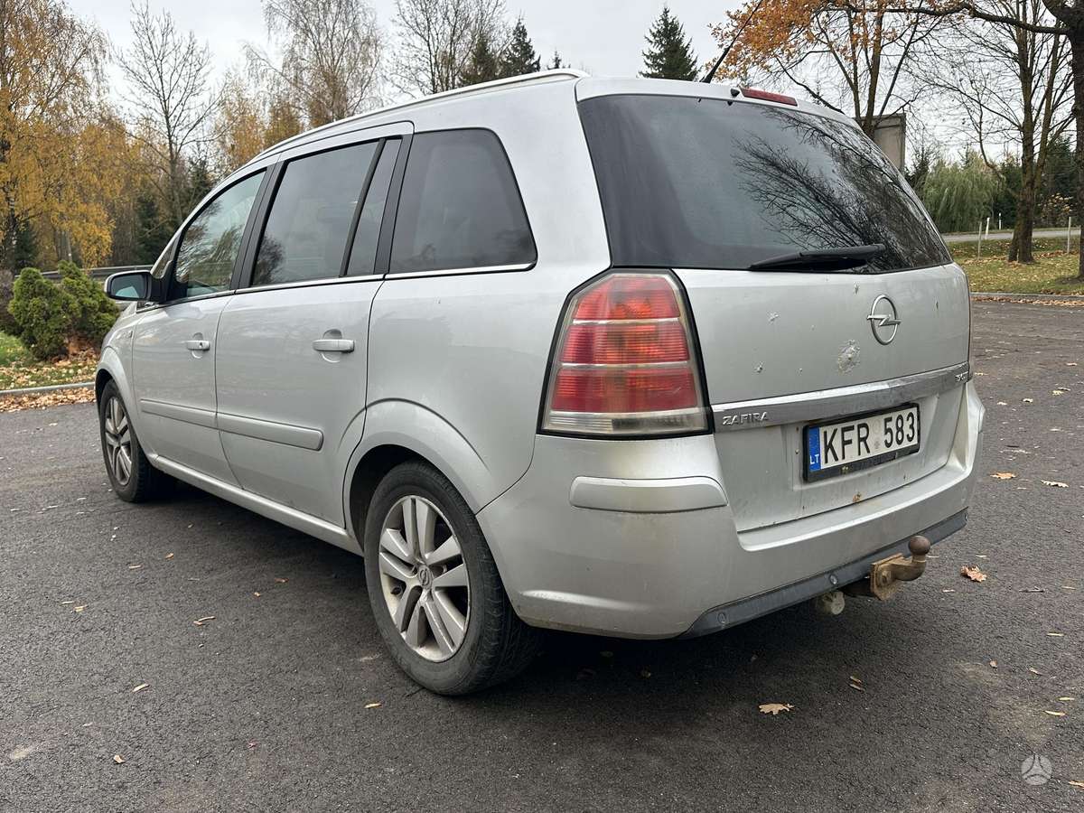 Opel Zafira 2007 — photo 9