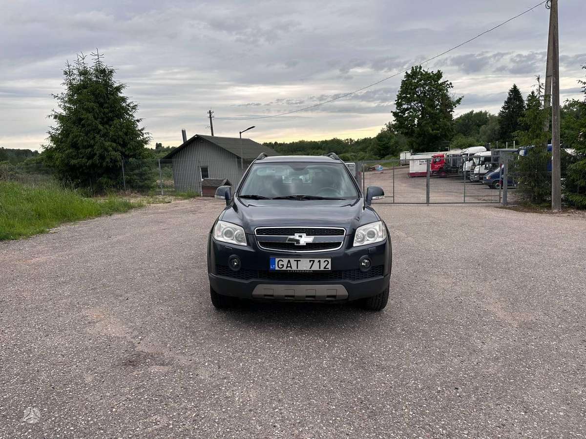 Chevrolet Captiva 2006 — вигляд ззаду