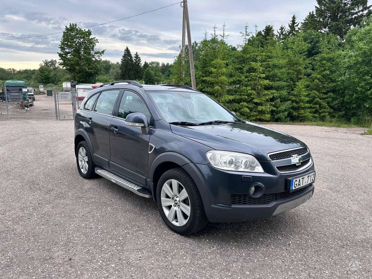 Chevrolet Captiva 2006 — салон