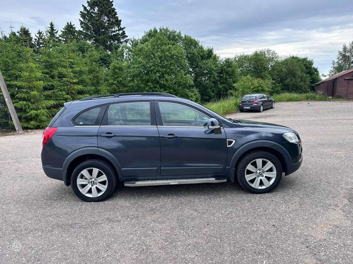 Chevrolet Captiva 2006 — двигун 2000 cm³, 150 HP (110kW)