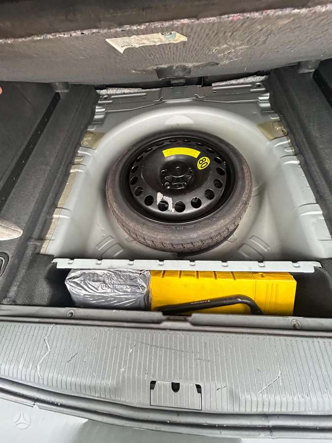 Opel Vectra 2004 — photo 7