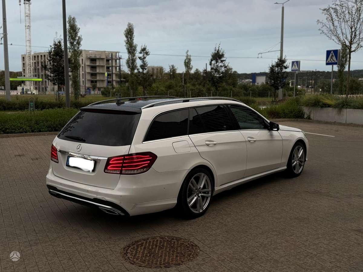 Mercedes-Benz E200 2014 — двигун 2000 cm³, 136 HP (100kW)