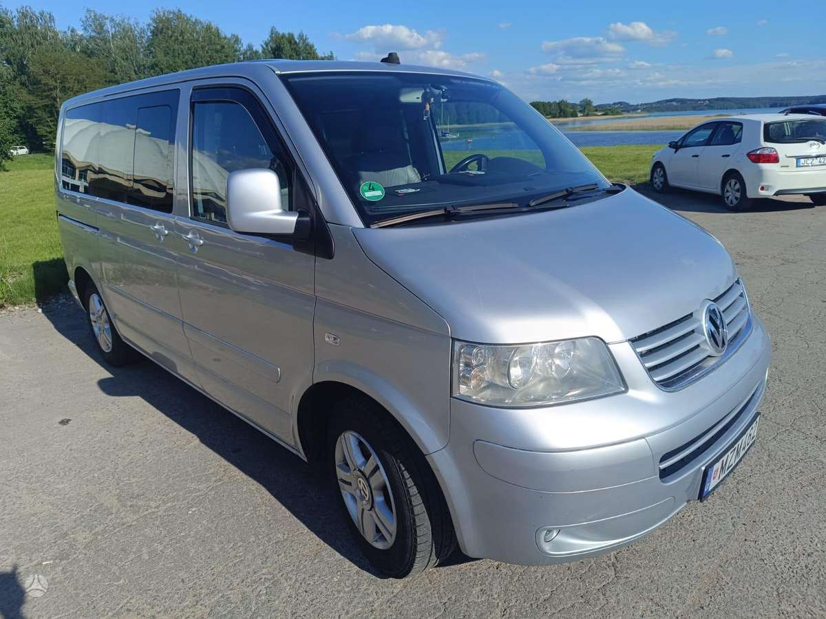 Volkswagen Multivan 2004 — photo 8