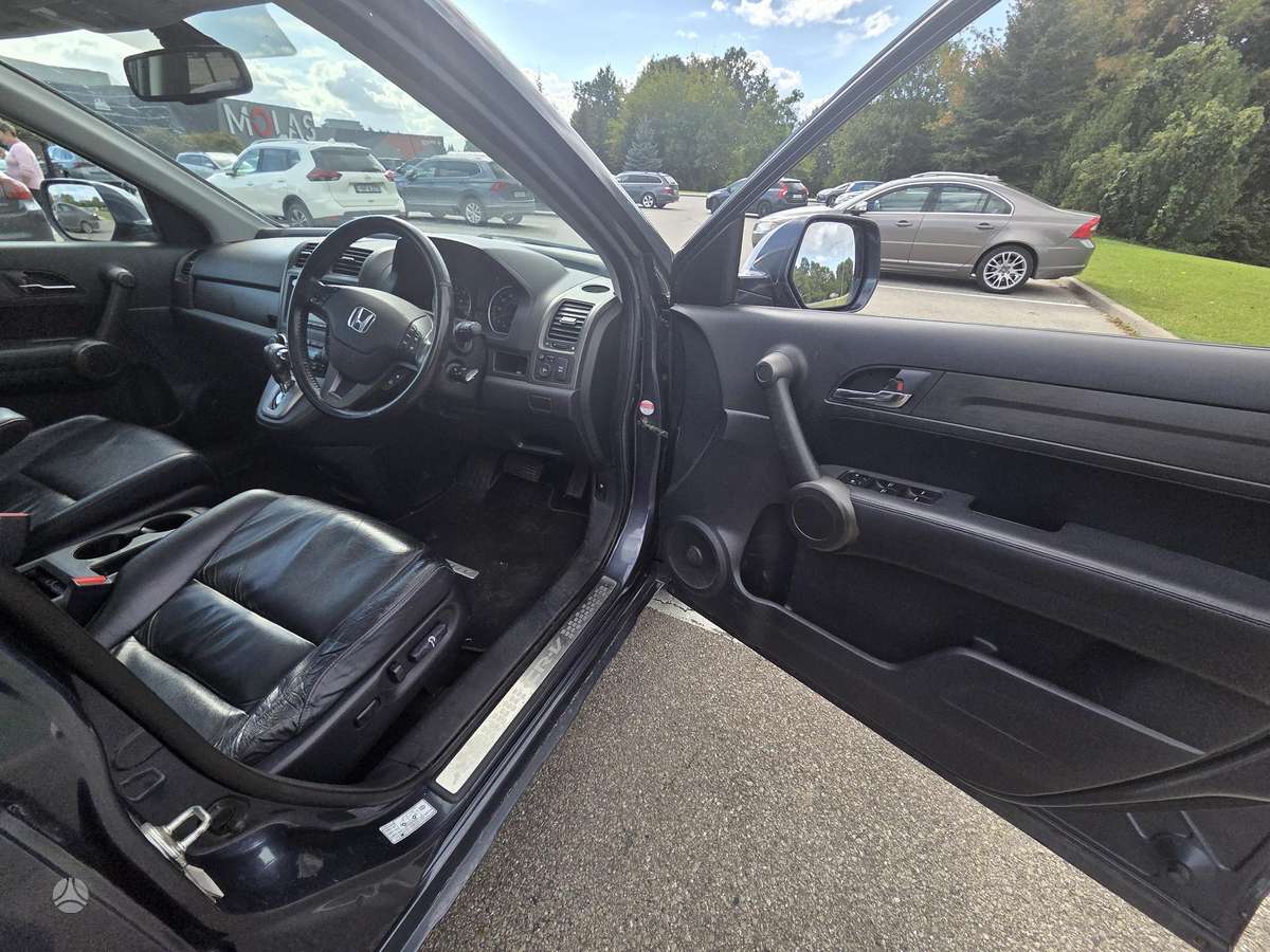 Honda CR-V 2010 — photo 34