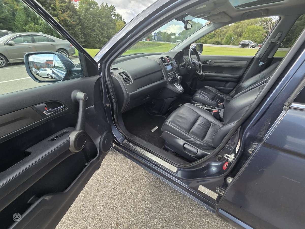 Honda CR-V 2010 — photo 41