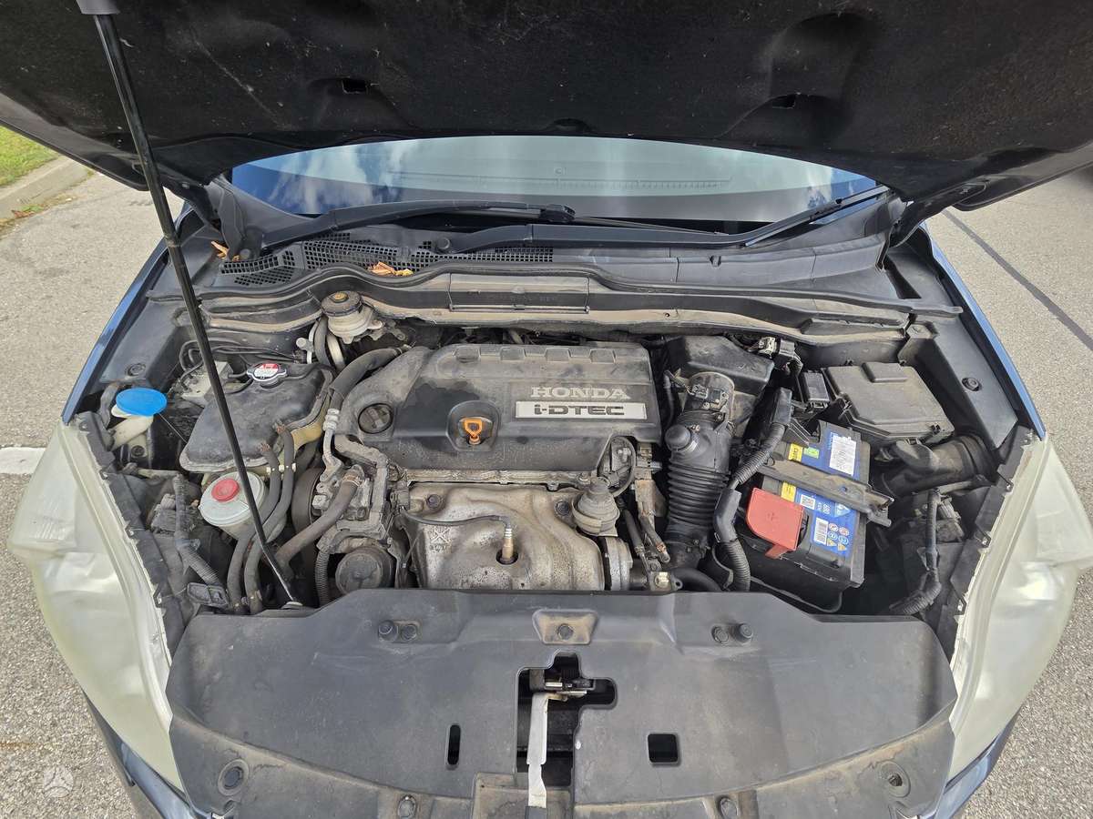Honda CR-V 2010 — photo 48