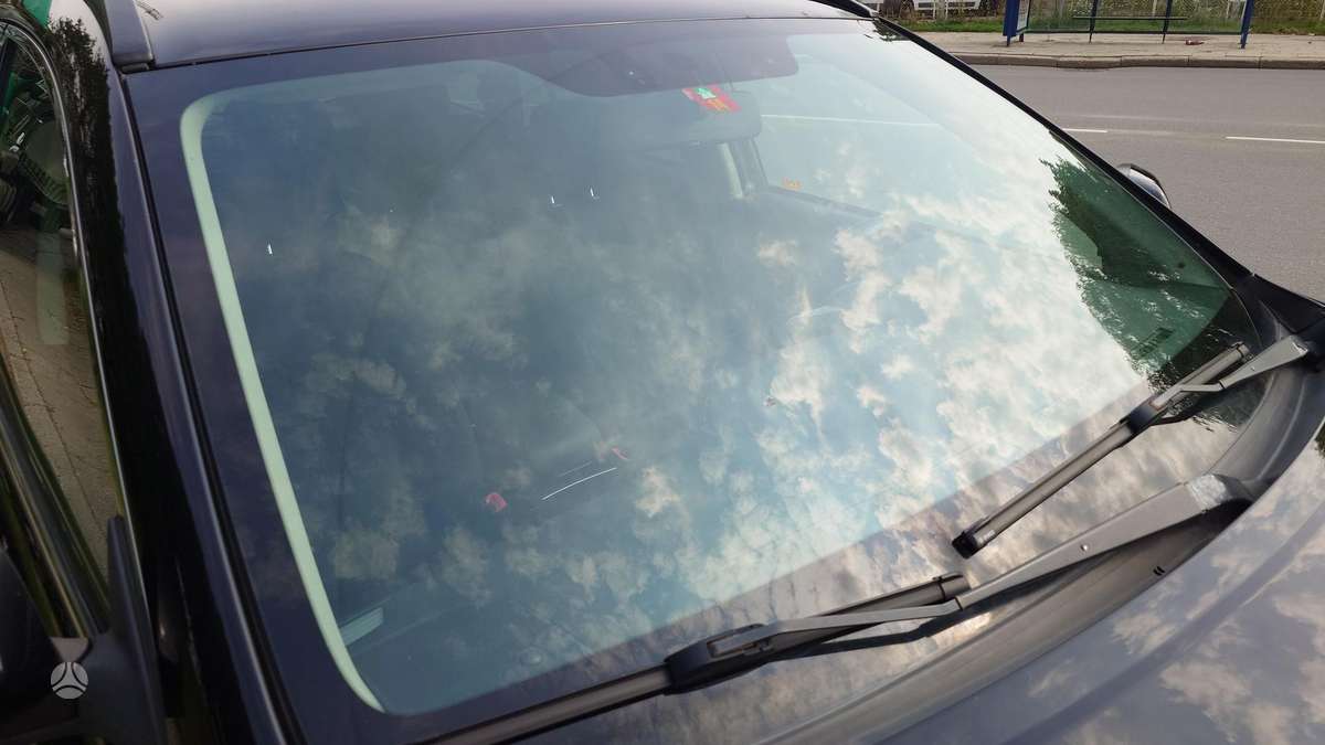 Subaru Legacy 2011 — photo 6