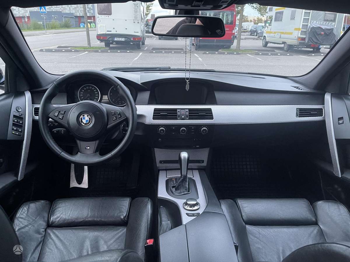 BMW 530 2005 — photo 10