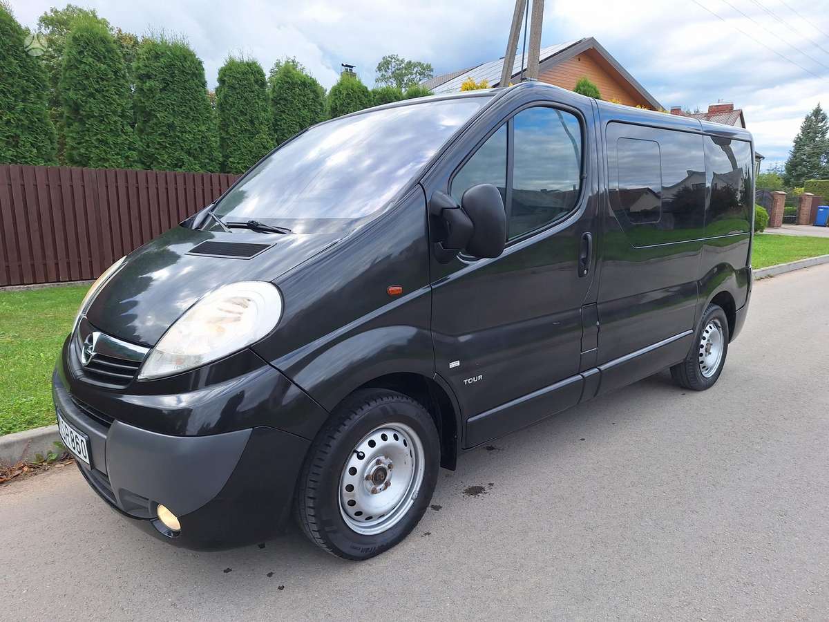 Opel Vivaro 2008 — авто для ЗСУ з Європи