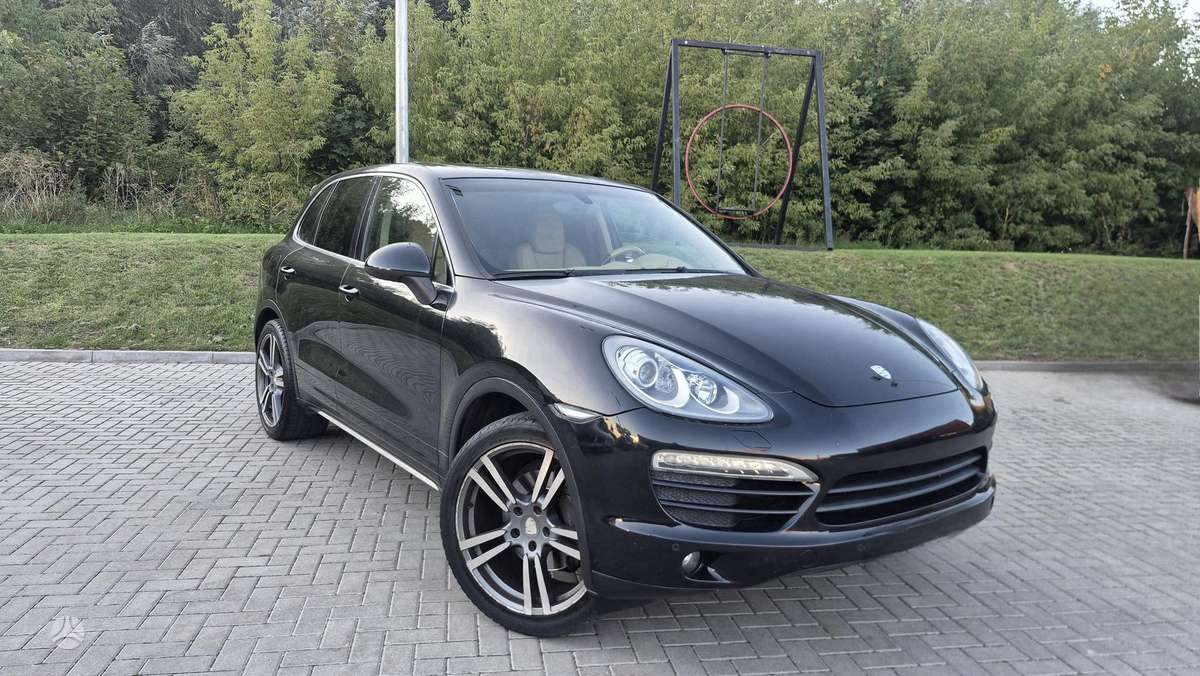 Porsche Cayenne 2011 — фото 6