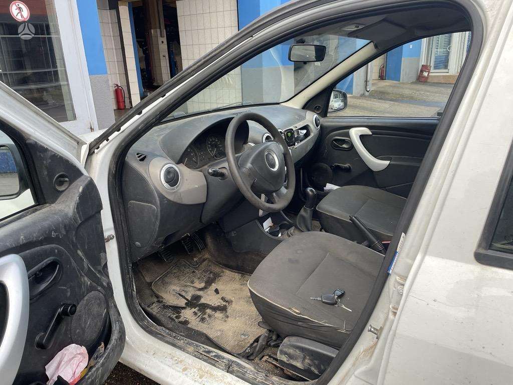Dacia Logan 2012 — авто для ЗСУ з Європи