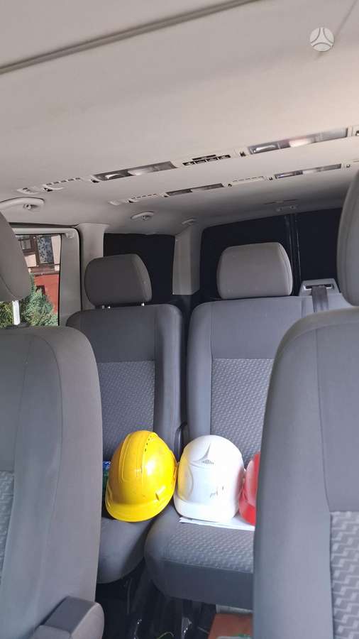 Volkswagen Transporter 2011 — engine 2000 cm³, 179 HP (132kW)