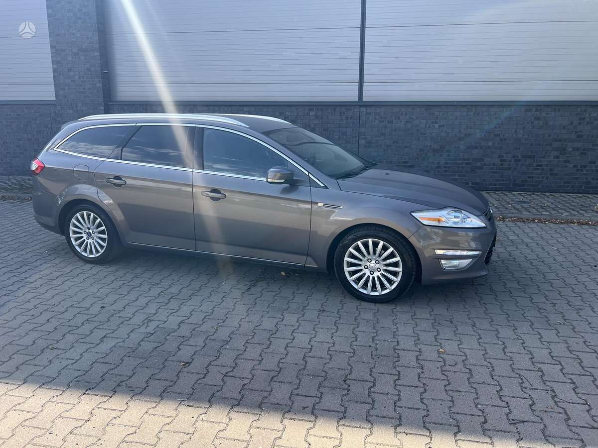 Ford Mondeo 2012 — photo 7