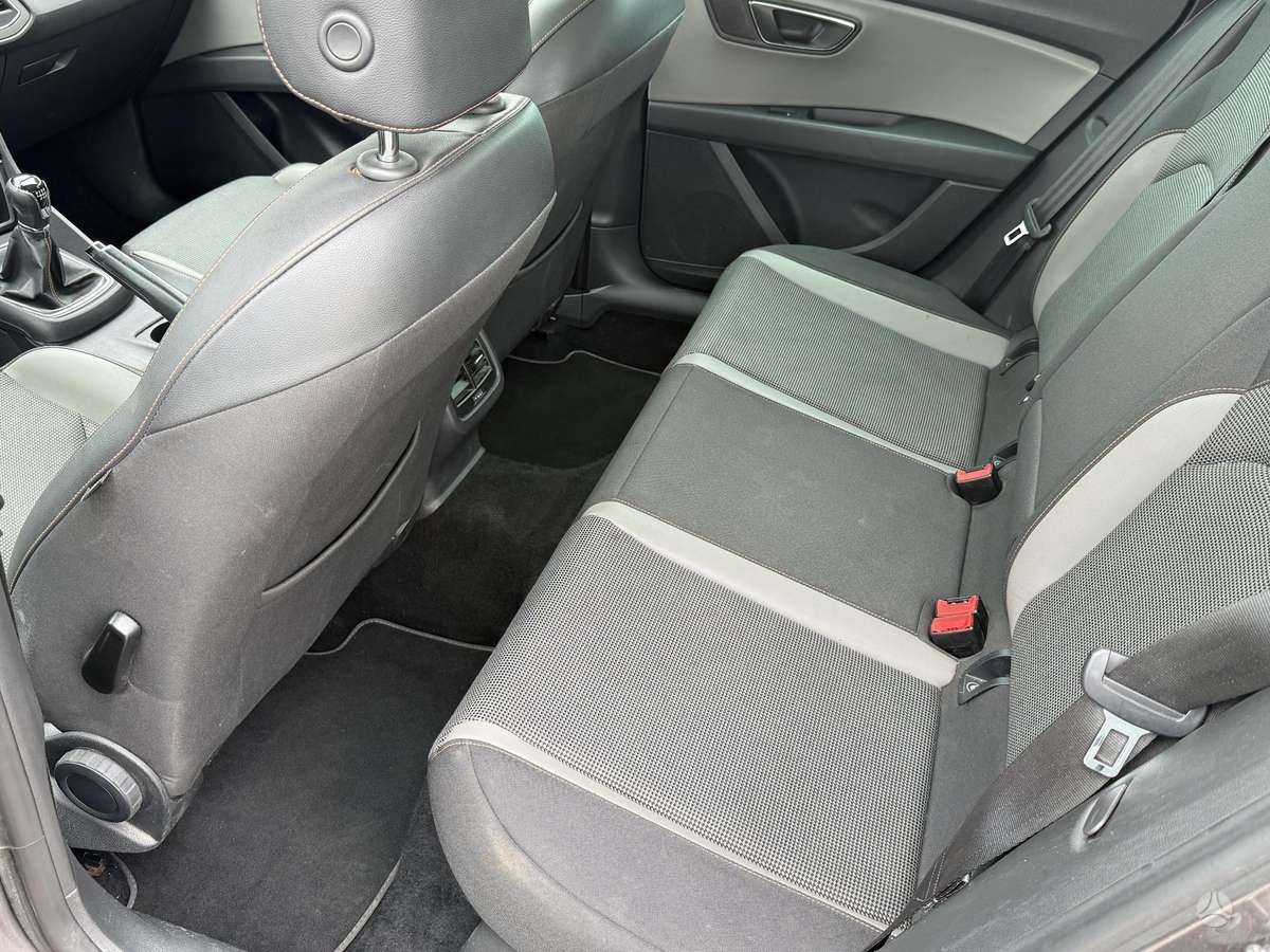 Seat Leon 2015 — photo 16