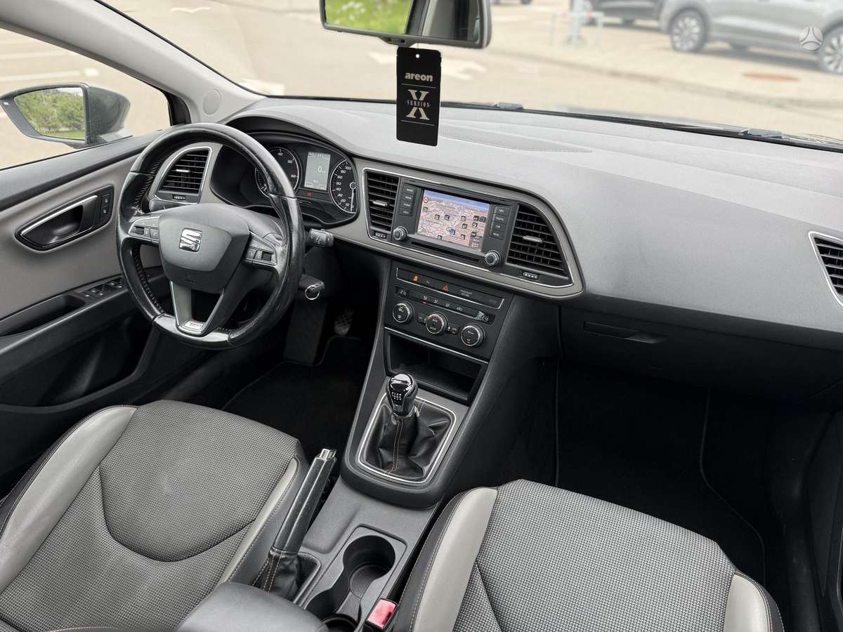Seat Leon 2015 — photo 17