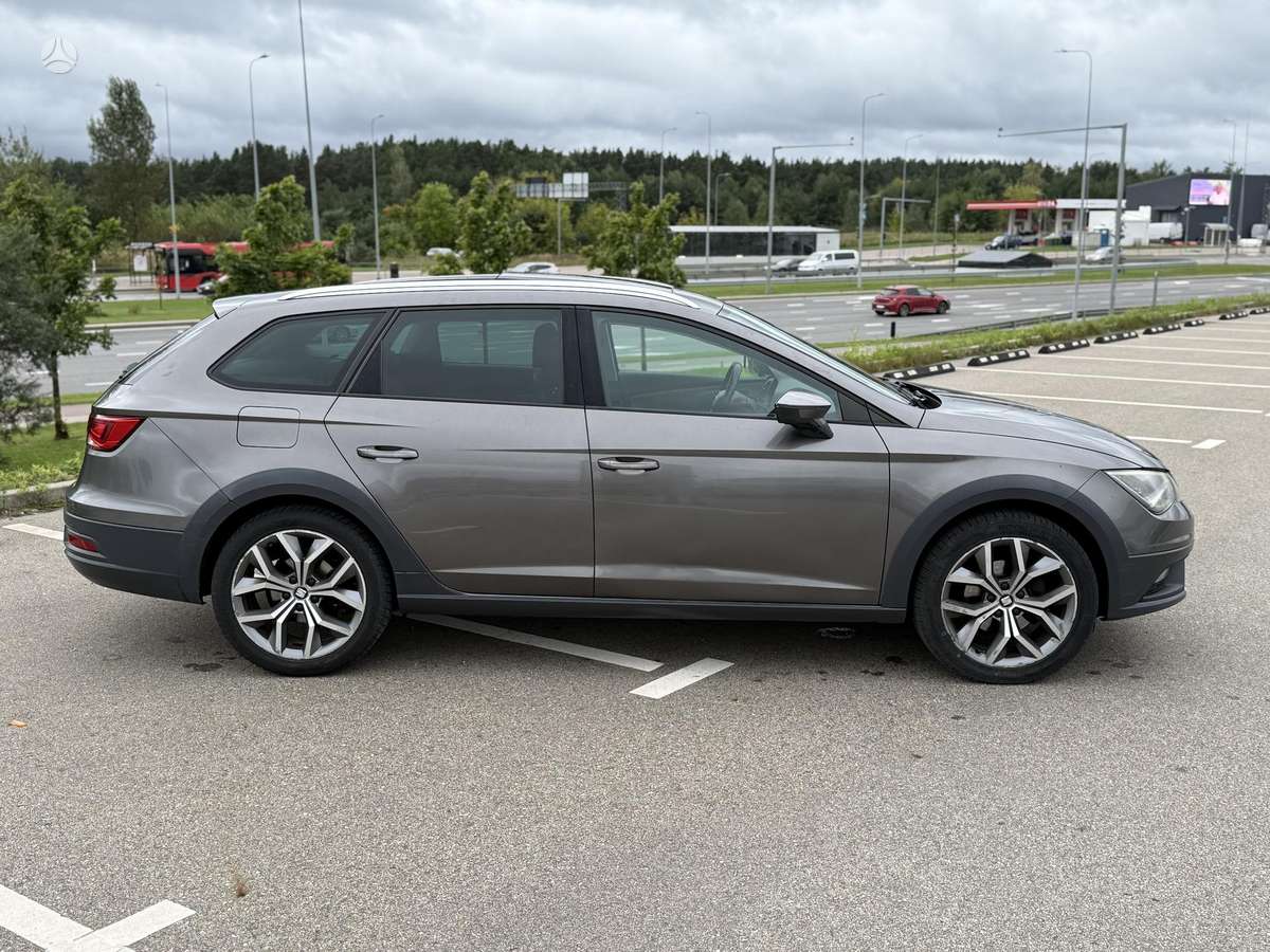 Seat Leon 2015 — engine 1968 cm³, 150 HP (110kW)