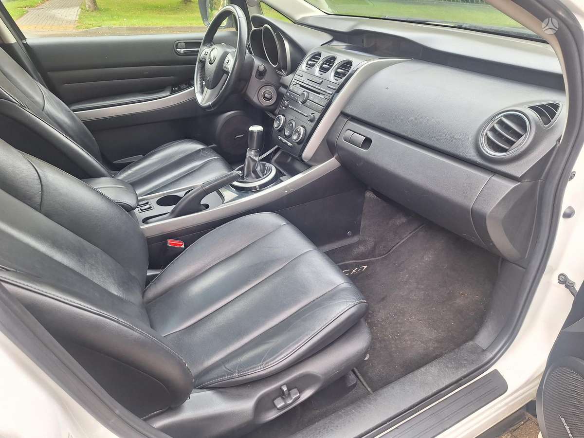 Mazda CX-7 2010 — photo 8