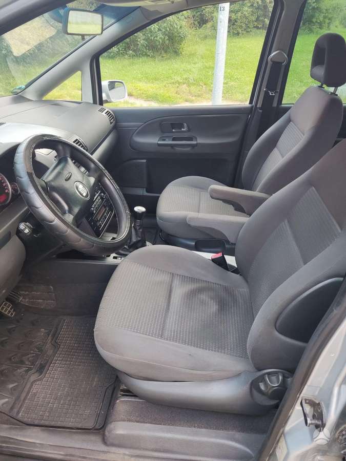 Seat Alhambra 2007 — photo 7