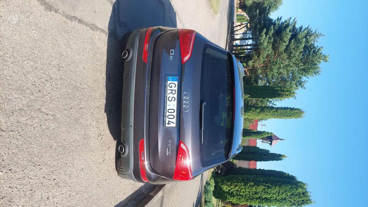 Audi Q5 2009 — photo 12