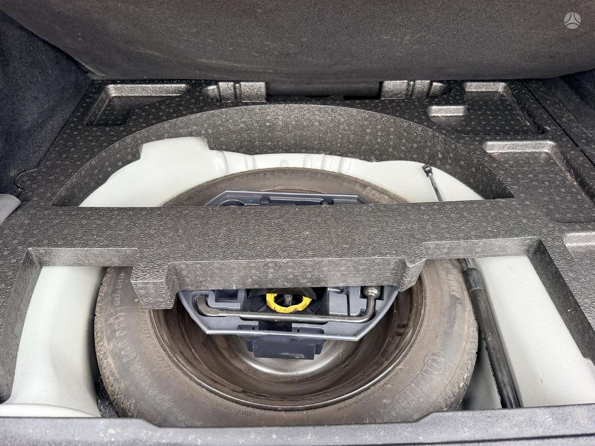 Peugeot 2008 2014 — photo 31