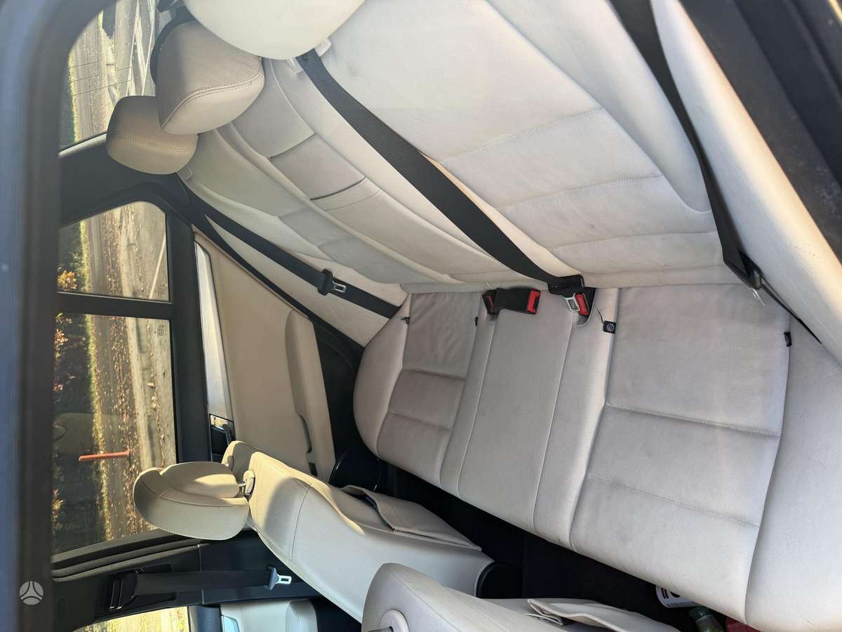 Mercedes-Benz C220 2010 — photo 10