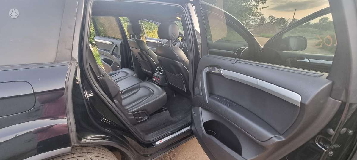 Audi Q7 2013 — photo 17