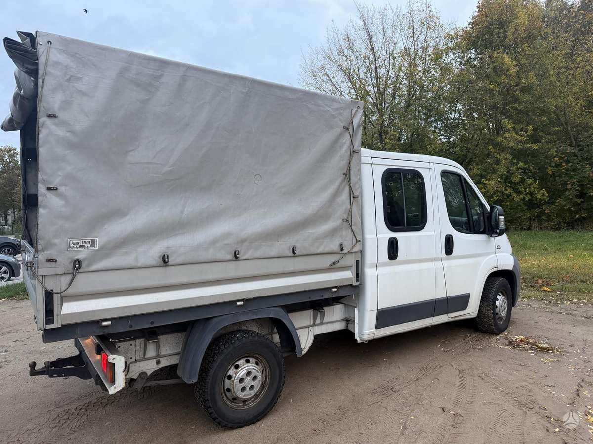 Fiat Ducato 2008 — салон