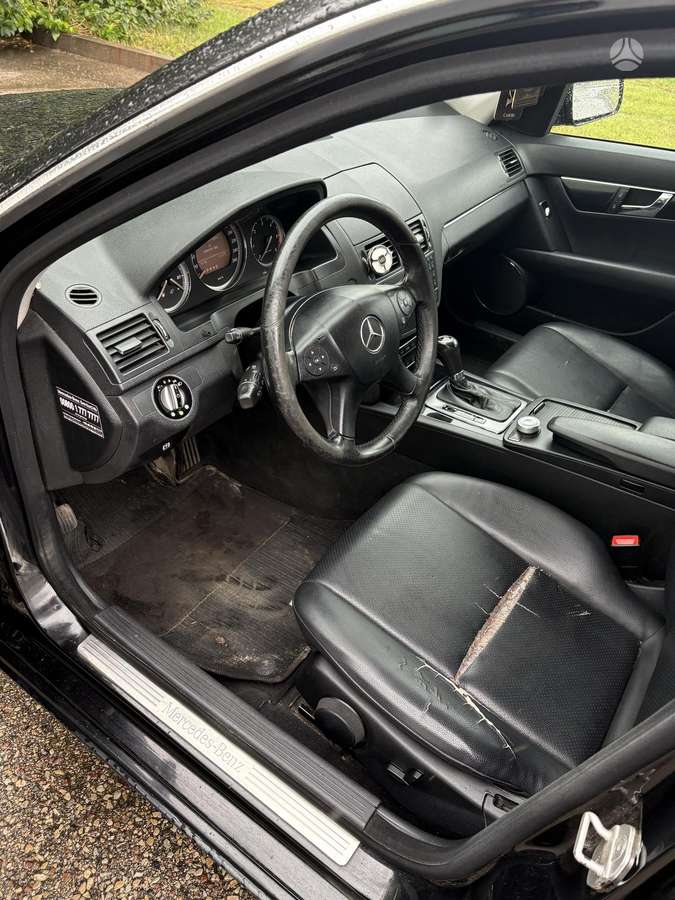 Mercedes-Benz C220 2008 — photo 7
