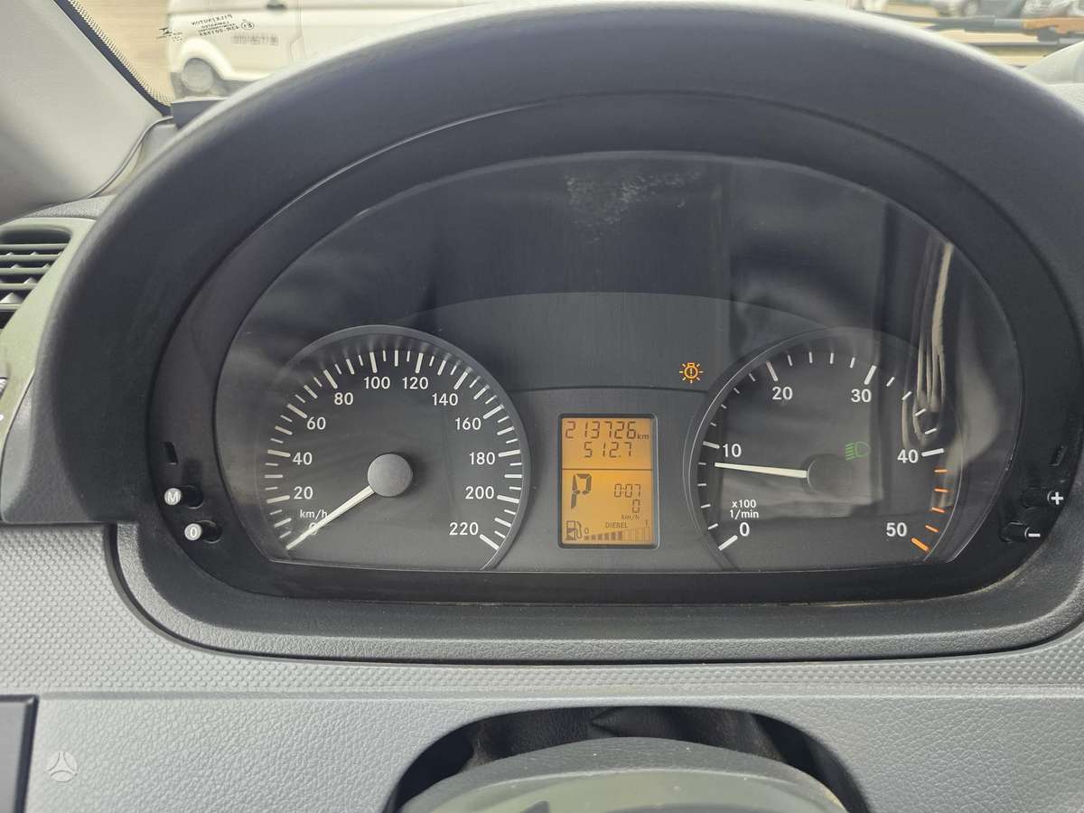 Mercedes-Benz Vito 2008 — photo 10