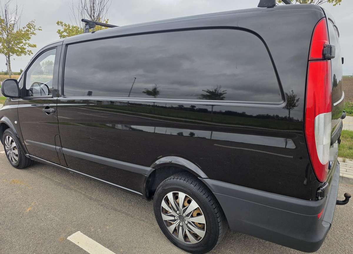 Mercedes-Benz Vito 2008 — engine 2148 cm³, 116 HP (85kW)