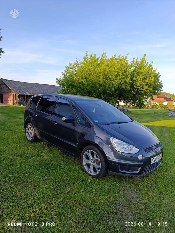 Ford S-MAX 2009 — interior