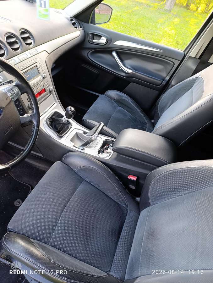 Ford S-MAX 2009 — photo 7