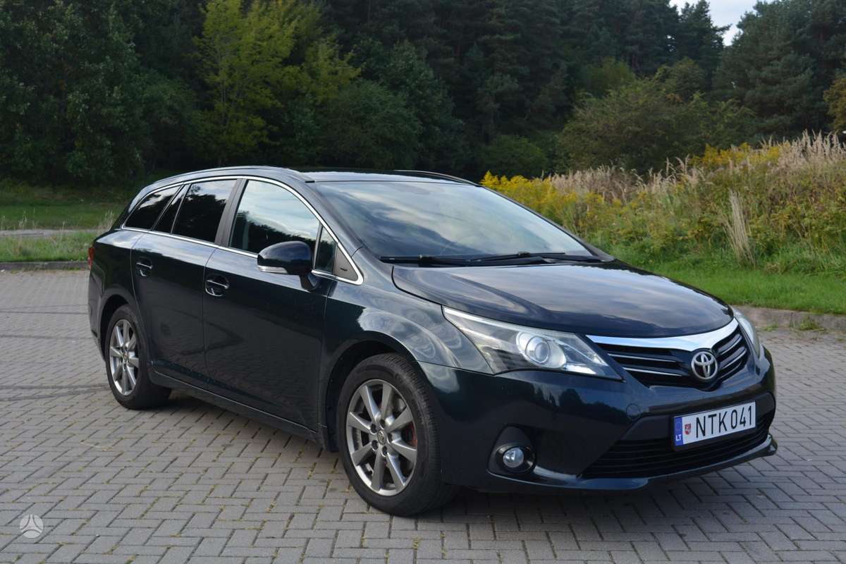 Toyota Avensis 2013 — photo 6