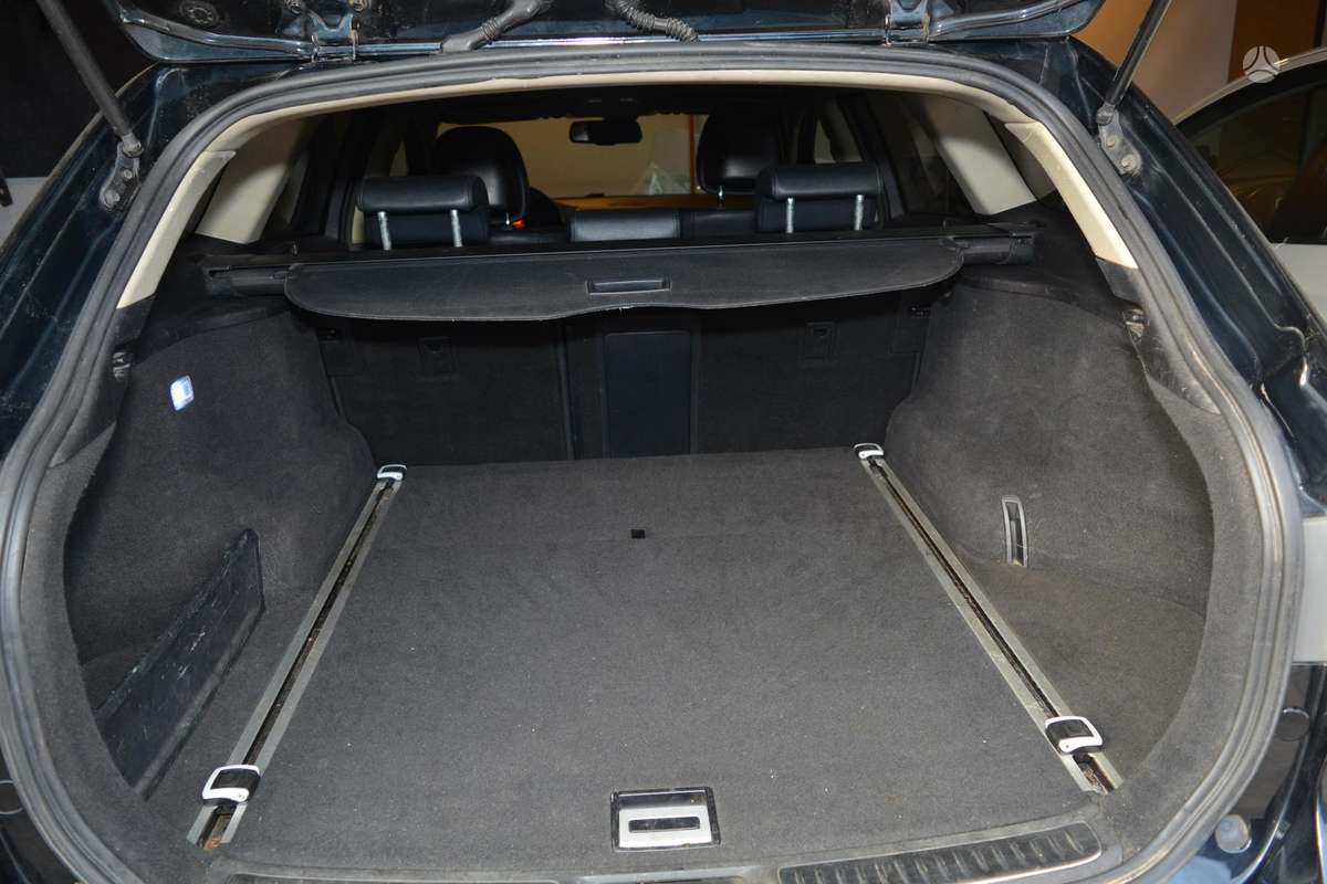 Toyota Avensis 2013 — photo 7