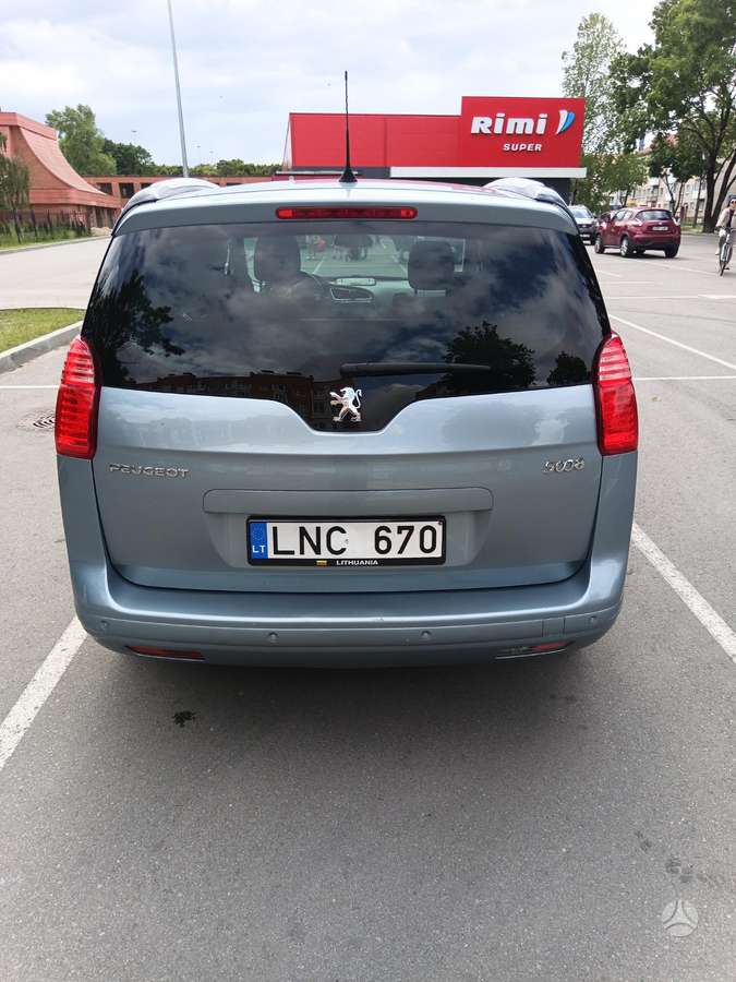 Peugeot 5008 2011 — photo 9