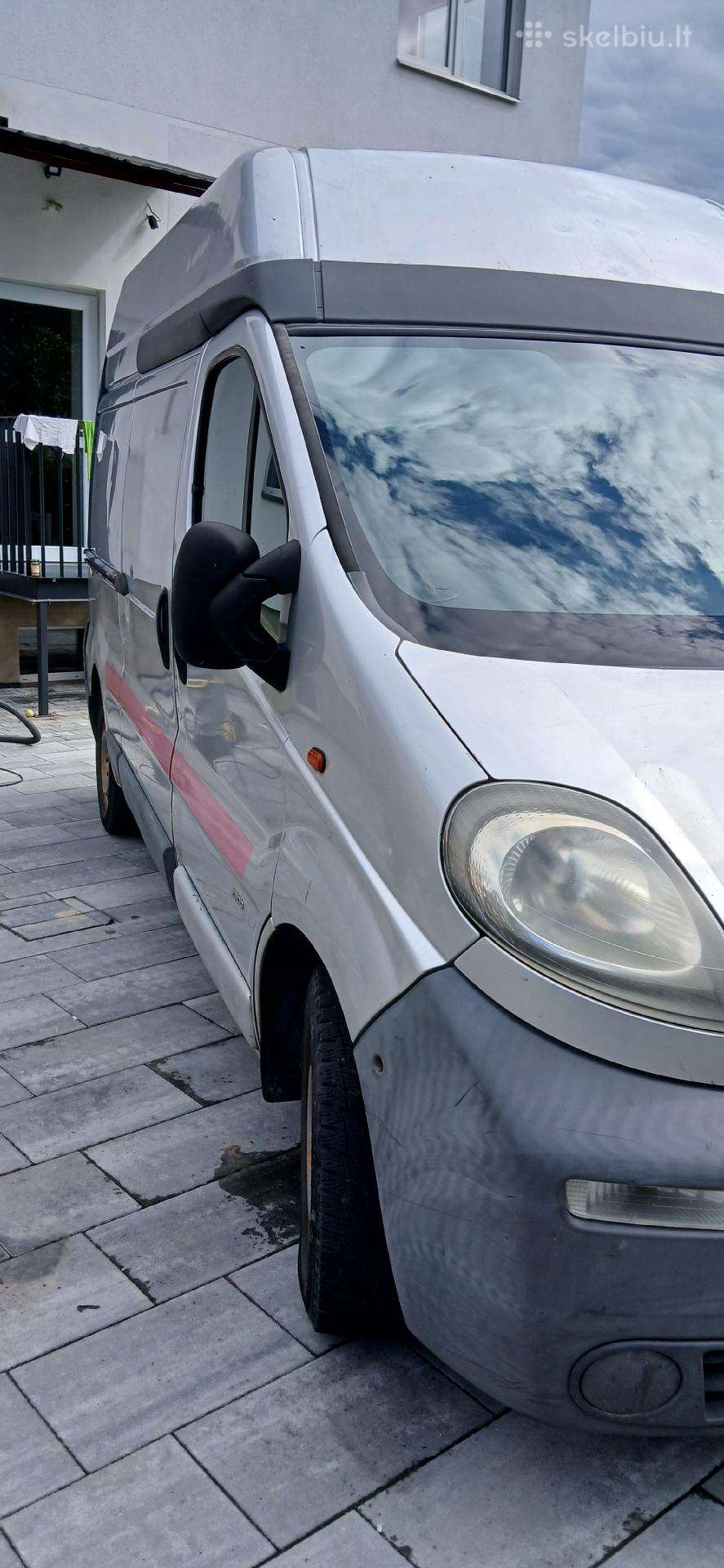 Opel Vivaro 2005 — салон