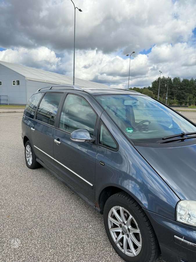 Volkswagen Sharan 2004 — photo 6