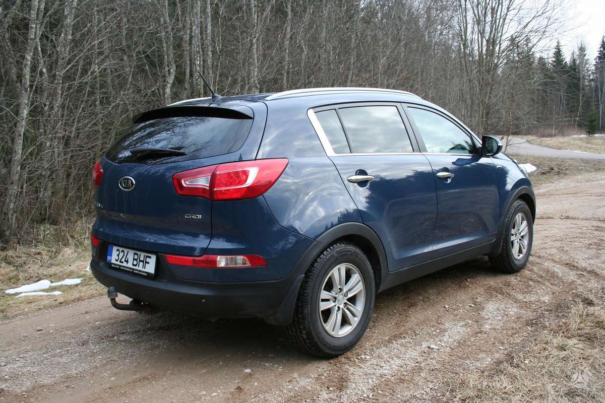 Kia Sportage 2012 — вигляд ззаду