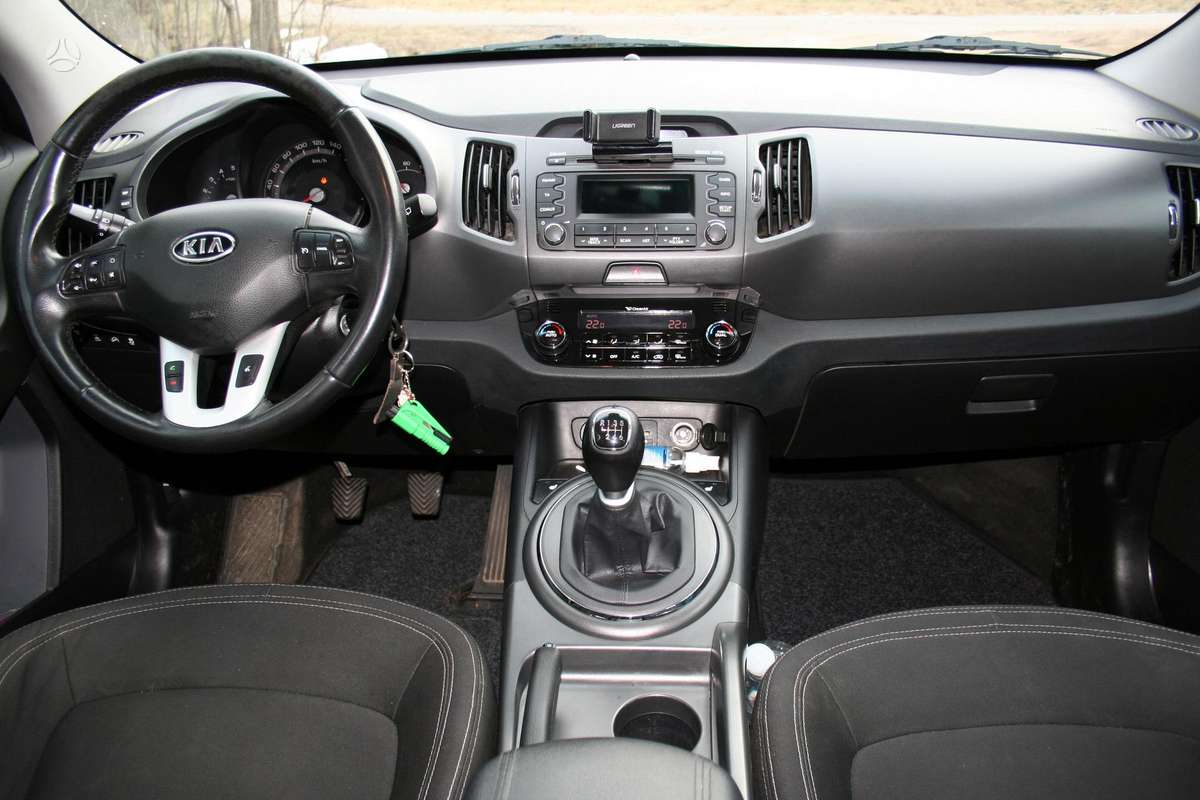 Kia Sportage 2012 — фото 8