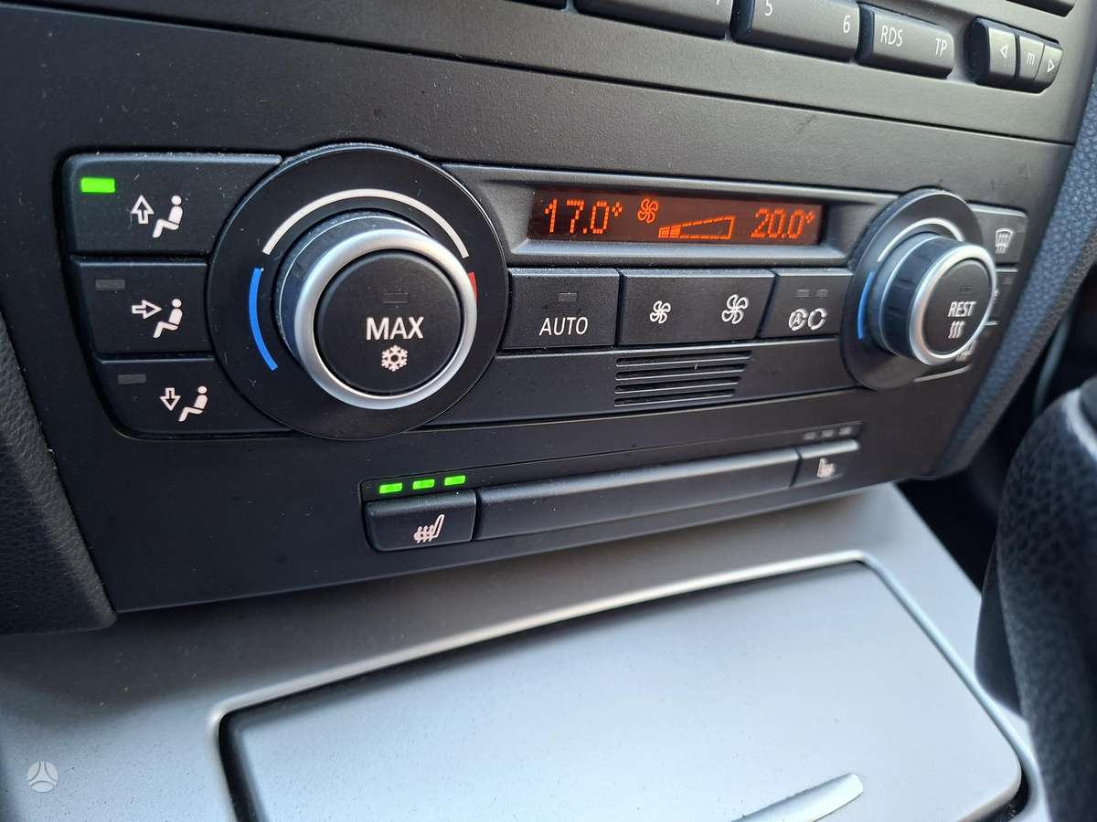 BMW 325 2008 — photo 11