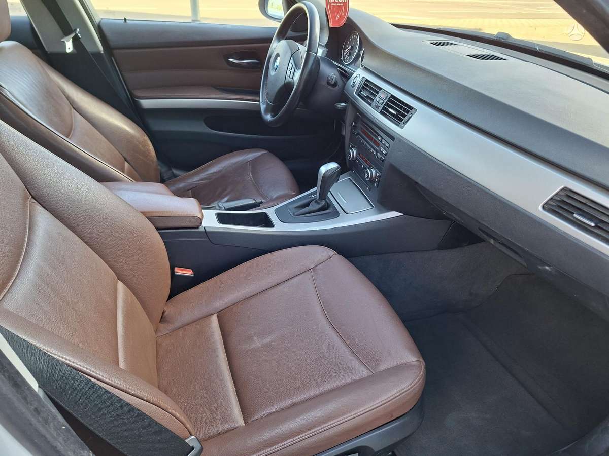 BMW 325 2008 — photo 8