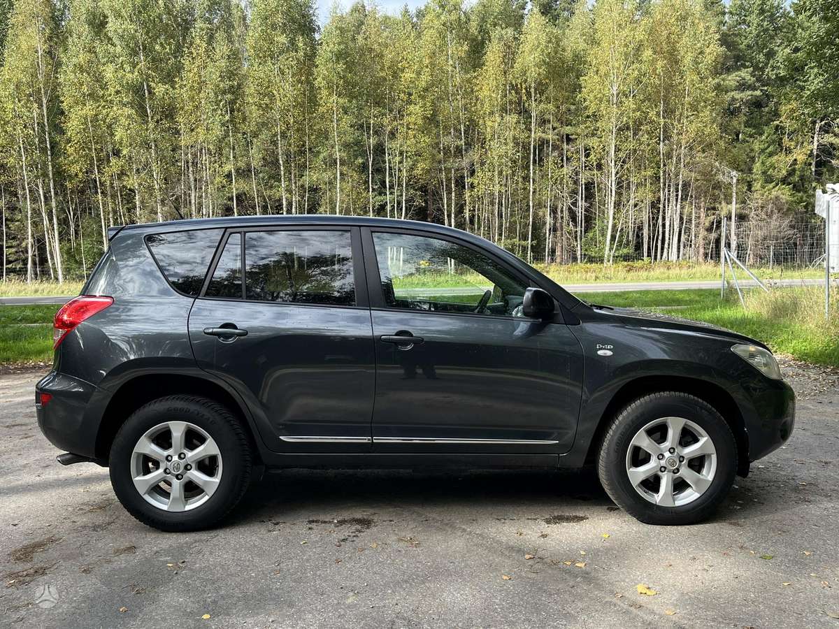 Toyota RAV4 2009 — photo 6