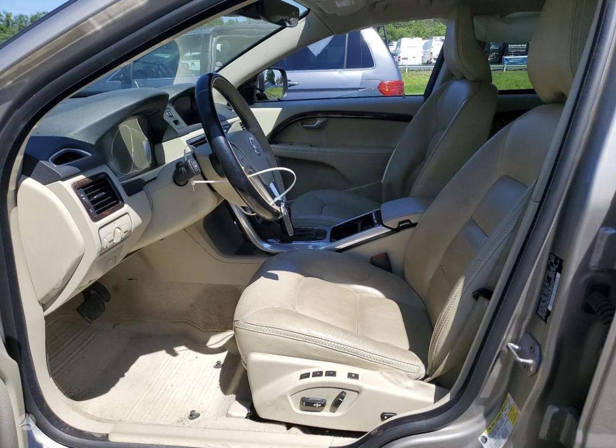 Volvo XC70 2015 — photo 7