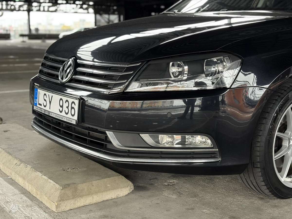 Volkswagen Passat 2011 — фото 7