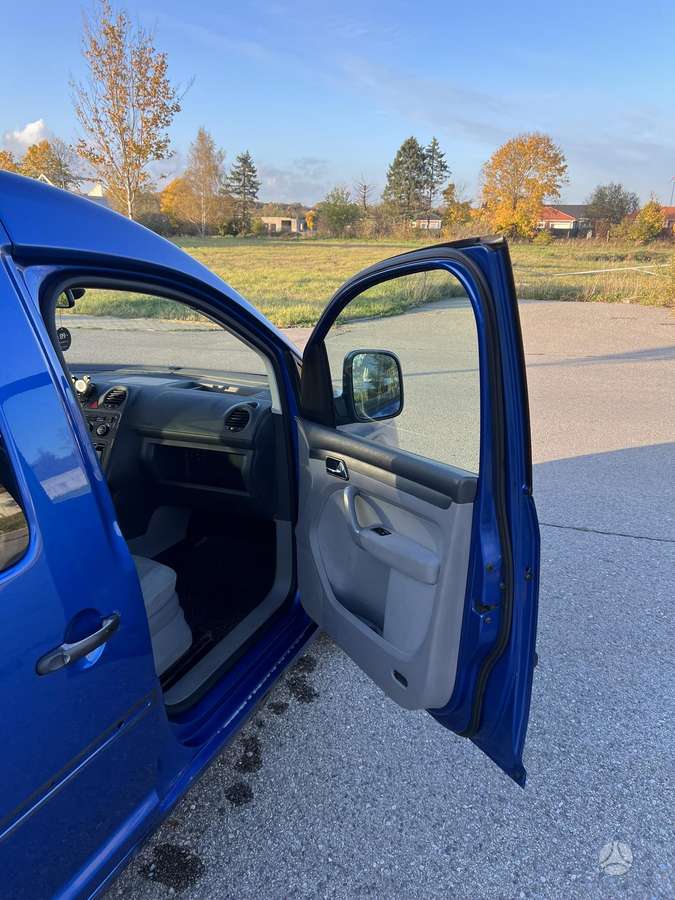 Volkswagen Caddy 2009 — photo 6
