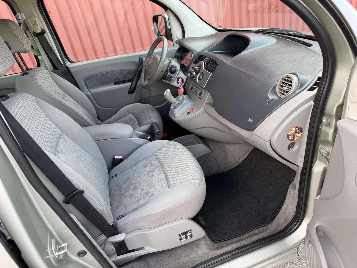 Renault Kangoo 2009 — photo 10